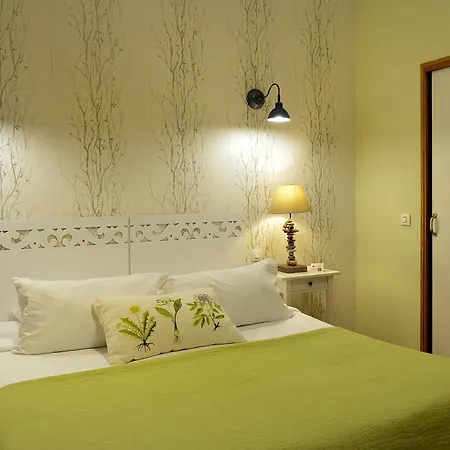 Logis Auberge Le Colombien - Hotel Et Restaurant Villandry Room photo