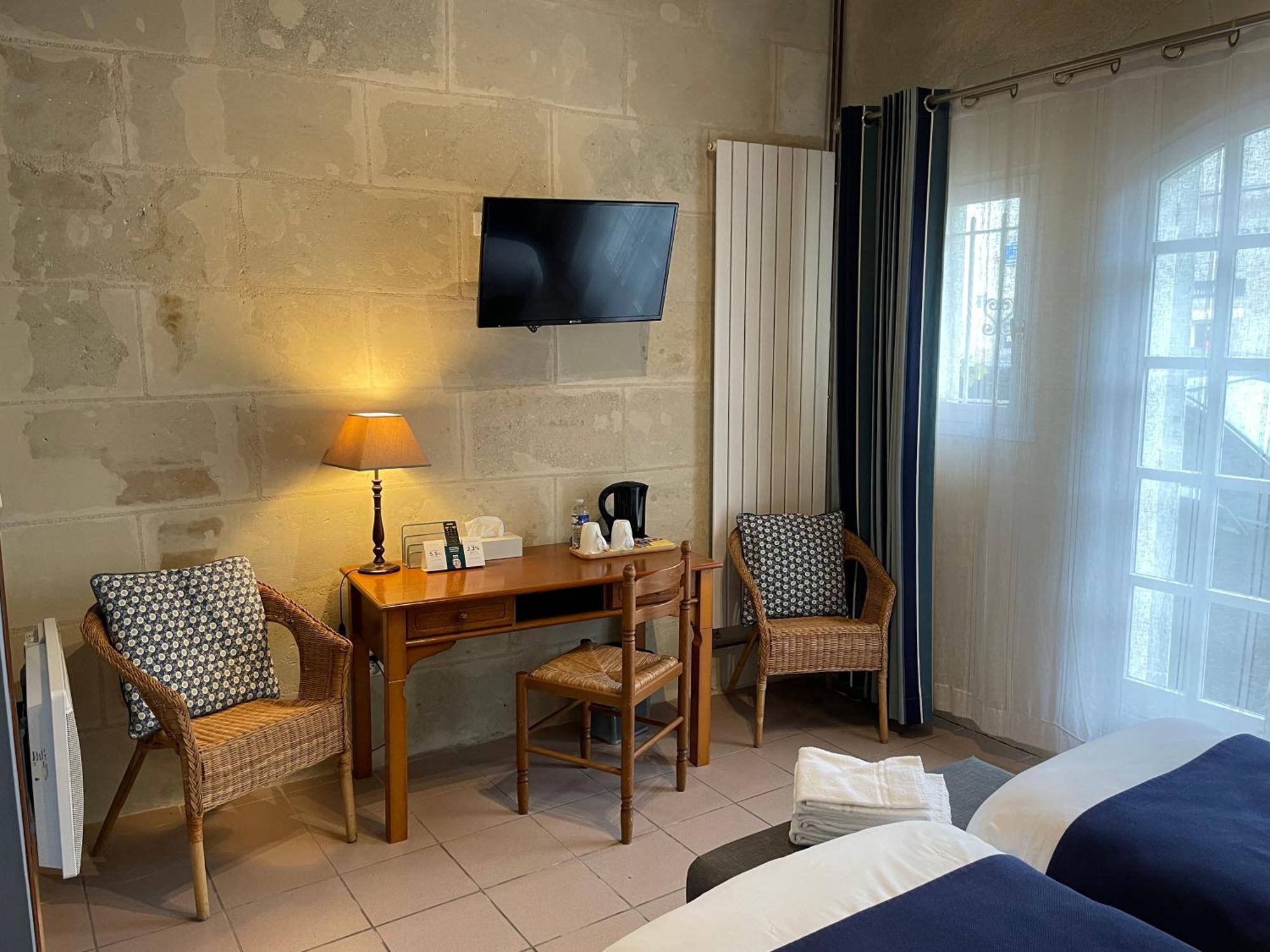 Hotel Logis Le Colombien - Et Restaurant 3*