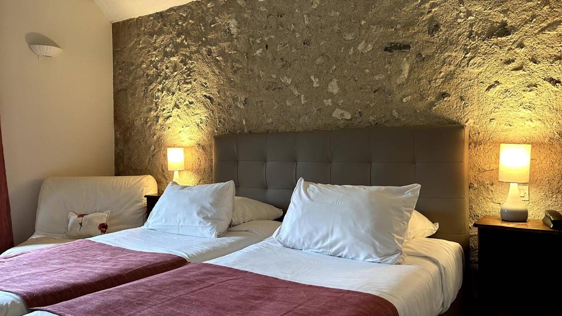 Logis Le Colombien - Et Restaurant Villandry