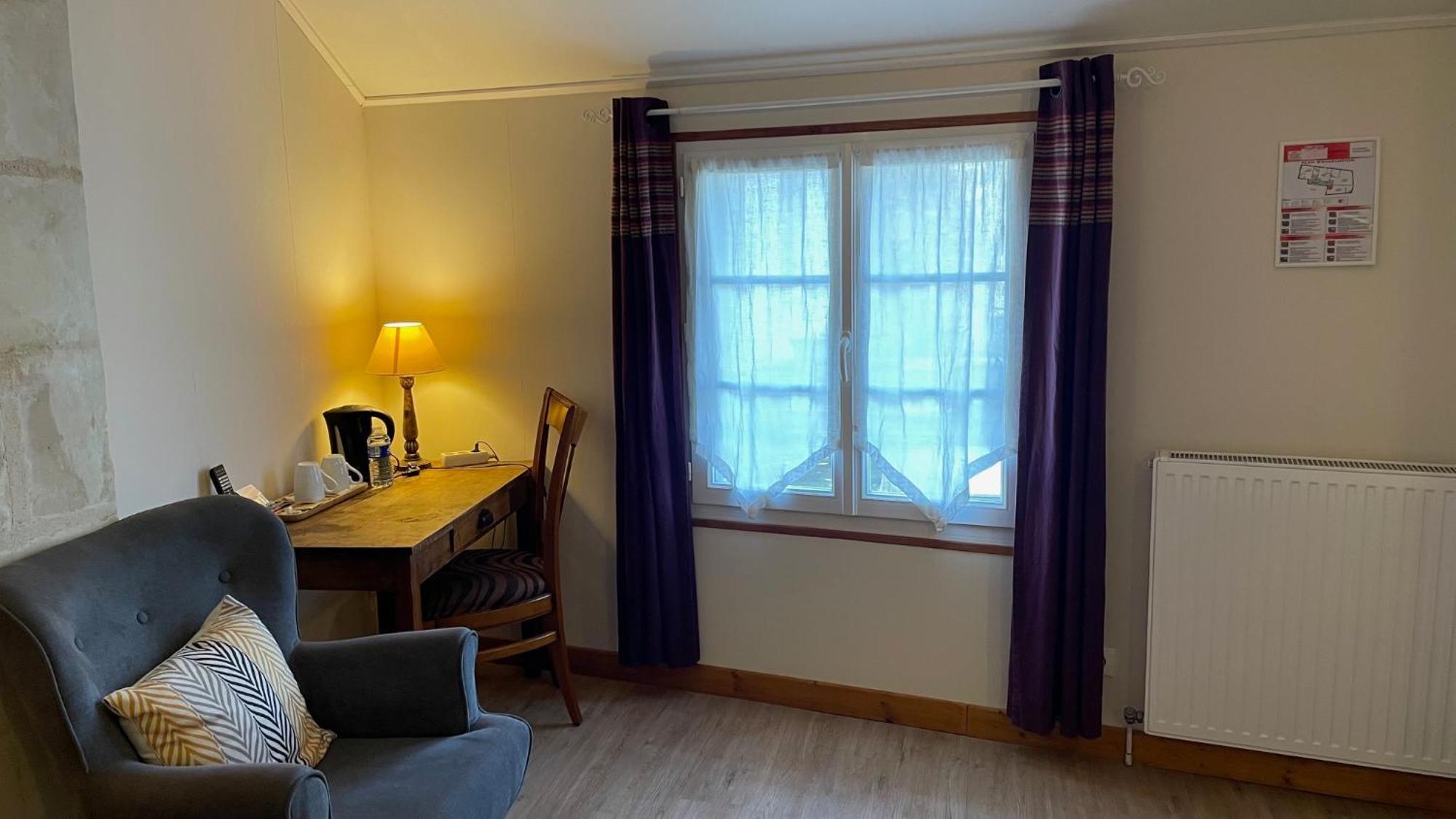 Logis Le Colombien - Et Restaurant Villandry
