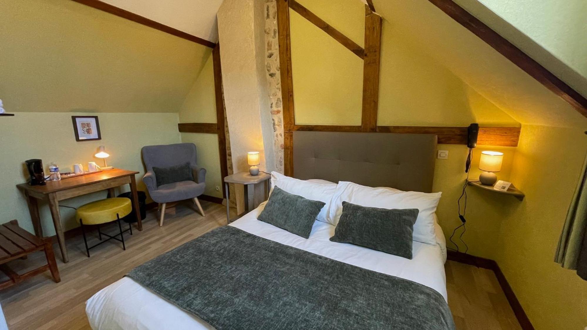 Logis Le Colombien - Et Restaurant Hotel Villandry