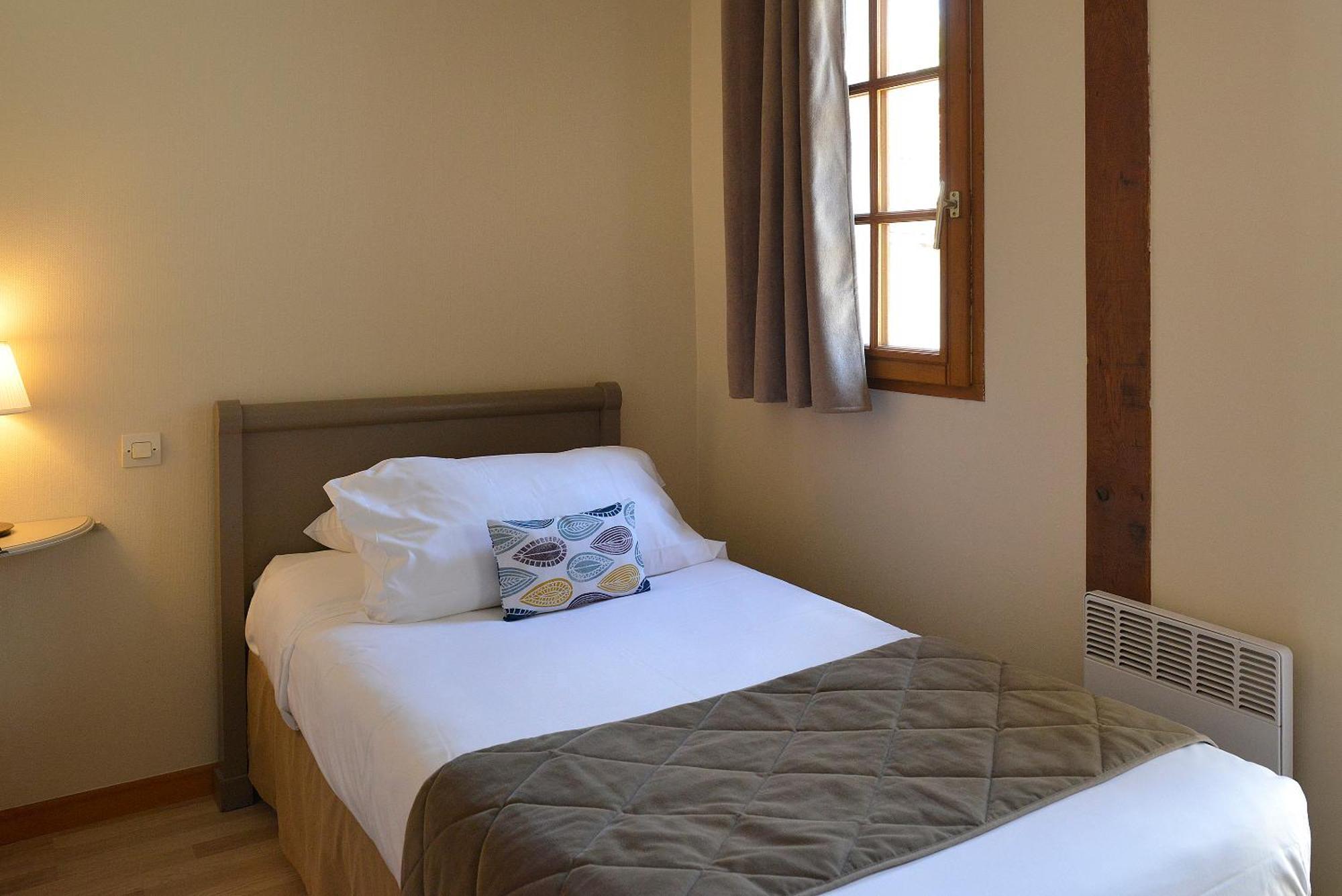 Hotel Logis Le Colombien - Et Restaurant